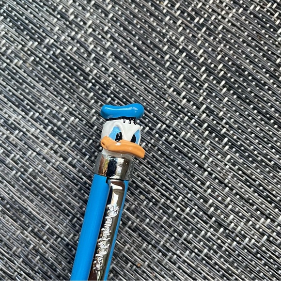 Vintage Disney Store Donald Ball Point Pen in Original Case - Picture 4 of 11